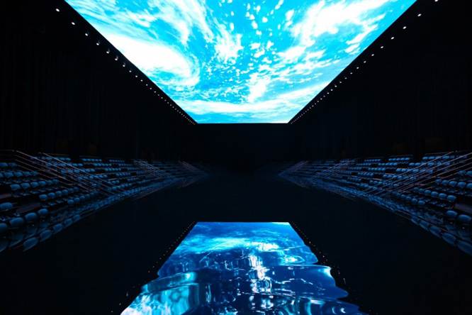 Fig. 4 Imagen de la escenografía del desfile de Balenciaga otoño-invierno 2020.