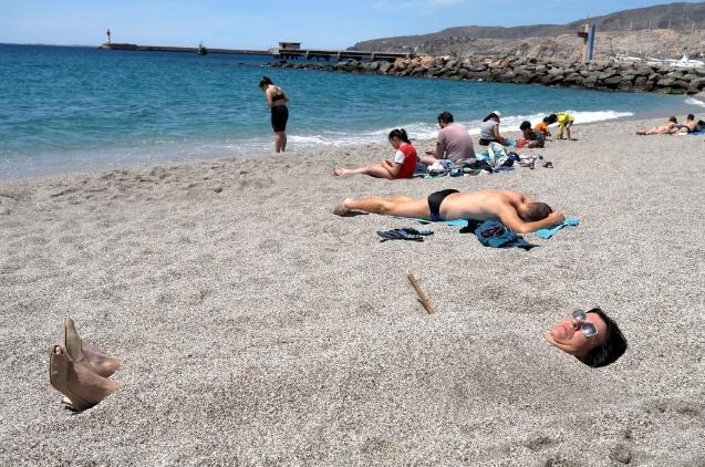 Figs.4 y 5: “Mis deseos para el 2019” y “Hoy no muevo un dedo #labourday #1stMay” (Miss Beige)