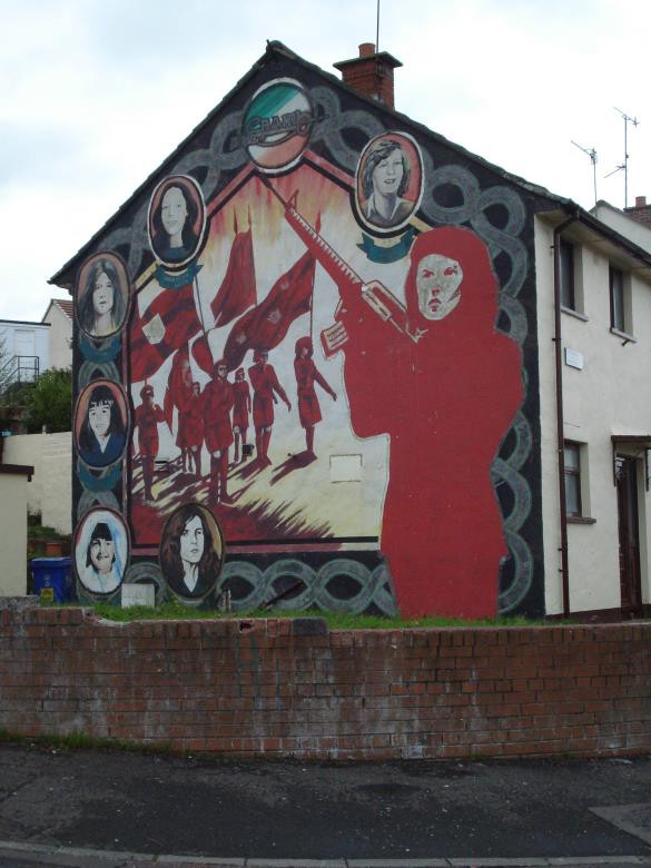 Fig. 2: Memorial for local Republican women killed in conflict. Ballymurphy Area, West Belfast, 2001-2. (Photo: C. Lehni, 2011).