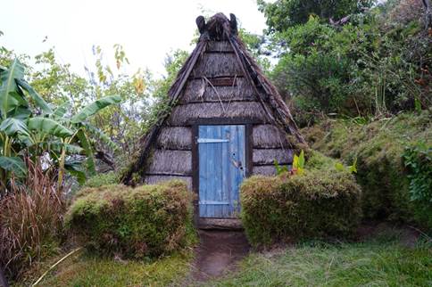 Fig. 28 : Habitat traditionnel à Îlet Chico, 2023.