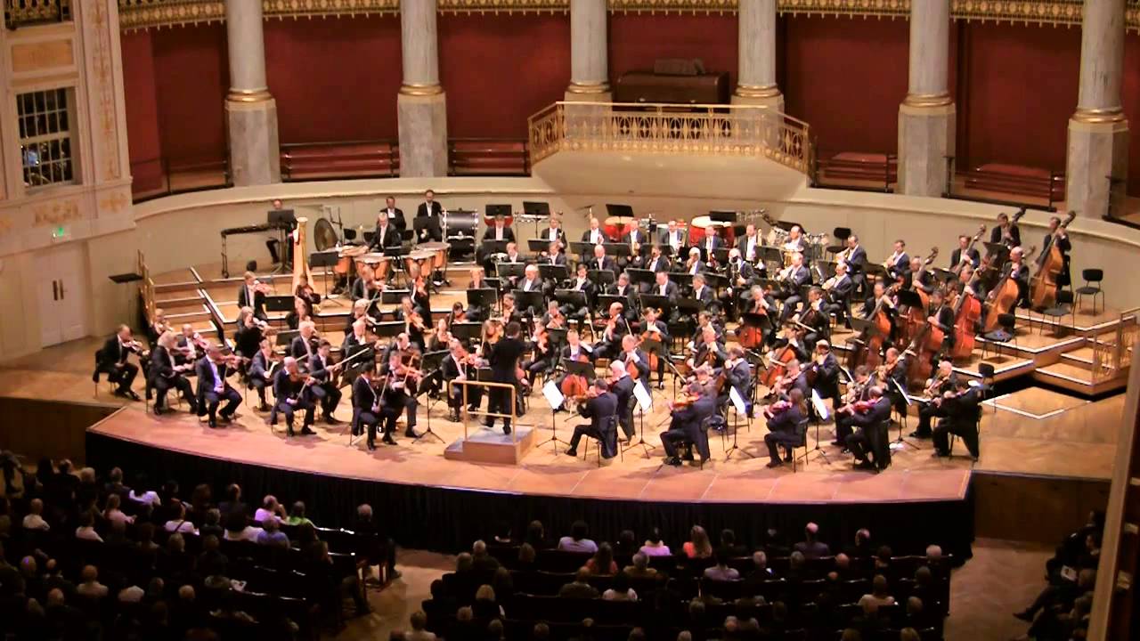 Video 3: Dmitri Shostakovich, Symphony No. 10 (excerpt) with Krzysztof UrbańskiAn excerpt from Symphony n°10 in E minor, op.93 by Dmitri Shostakovich, performed by Krzysztof Urbański on April 25, 2014 at the Grosser Saal of the Wiener Konzerthaus, is accessible on the Wiener Konzerthaus YouTube page: https://www.youtube.com/watch?v=bBl_W8euSFQ&ab_channel=WienerKonzerthaus