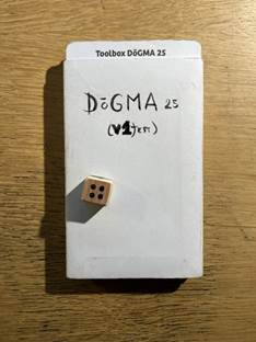 Fig. 9, 10 et 11 : Trois photographies de la V1 test de la Toolbox DōGMA 25, complétée en 2022 et 2023 et expérimentée lors d’une itinérance de création en juillet 2023. ©ADAGP